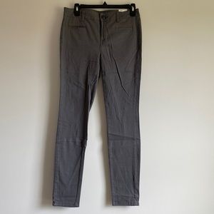 So Skinny Pants